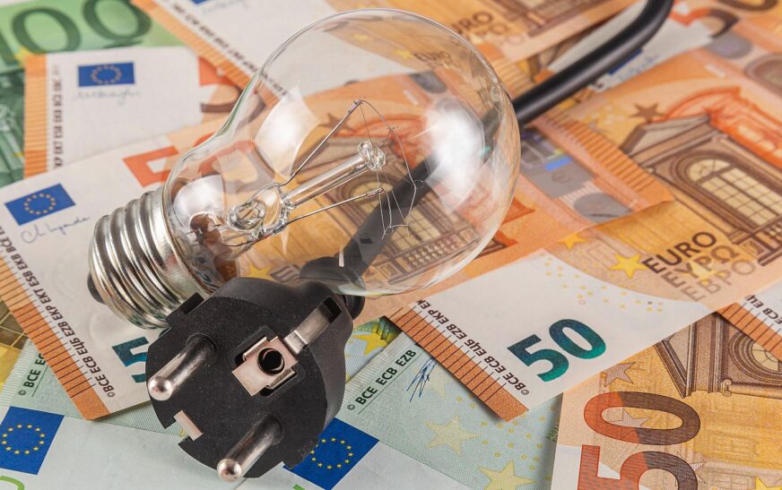 https://finanzasdomesticas.com/precio-electricidad-en-espana-rompe-record