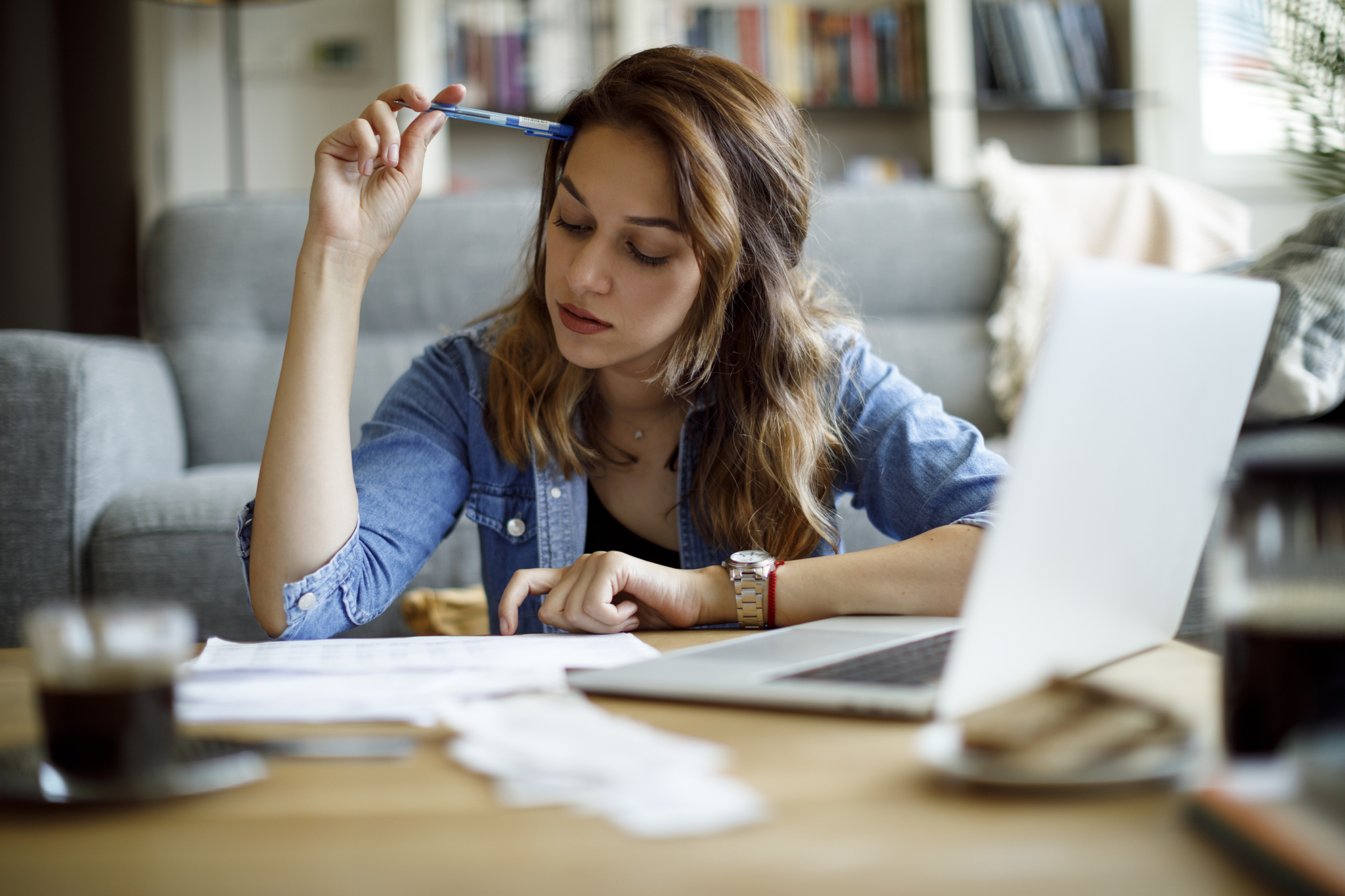 https://finanzasdomesticas.com/como-ahorrar-dinero-2