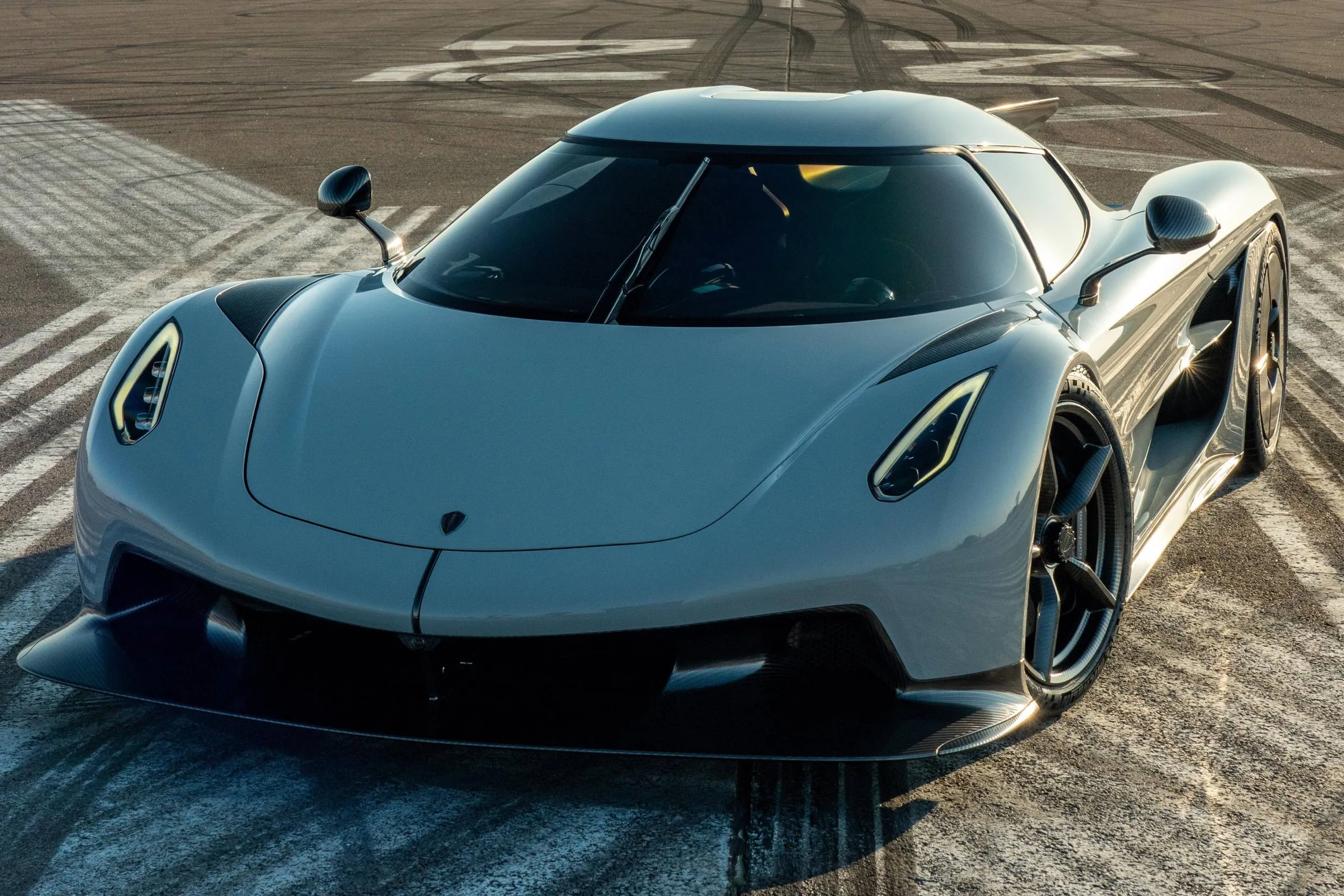 https://guia-automovil.com/2019/07/31/como-hacer-al-auto-mas-rapido